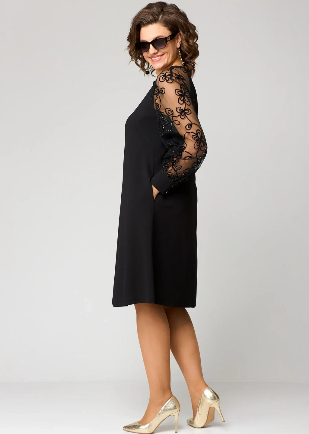 Cora Elegant Lace Dress