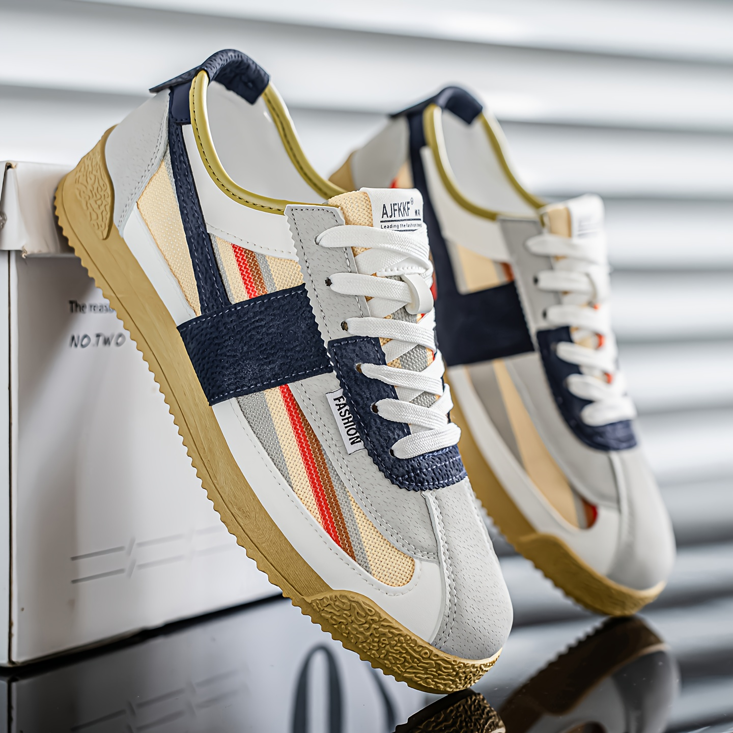 Dalston Retro Trainer
