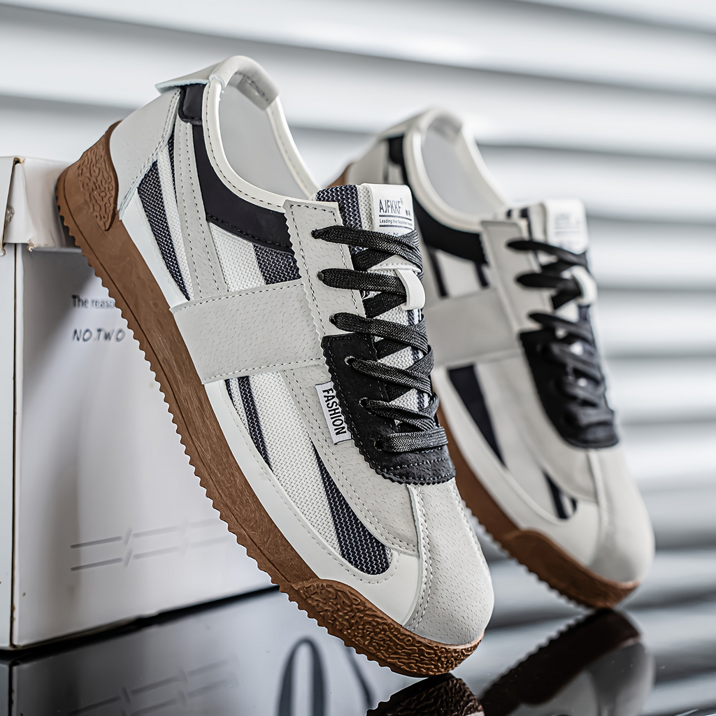 Dalston Retro Trainer